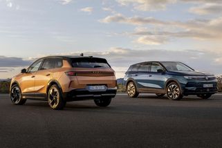 Opel má v Česku novou vlajkovou loď. Velké SUV dostalo hodně zajímavou cenovku, na výbavě přitom neskrblí - Garáž.cz